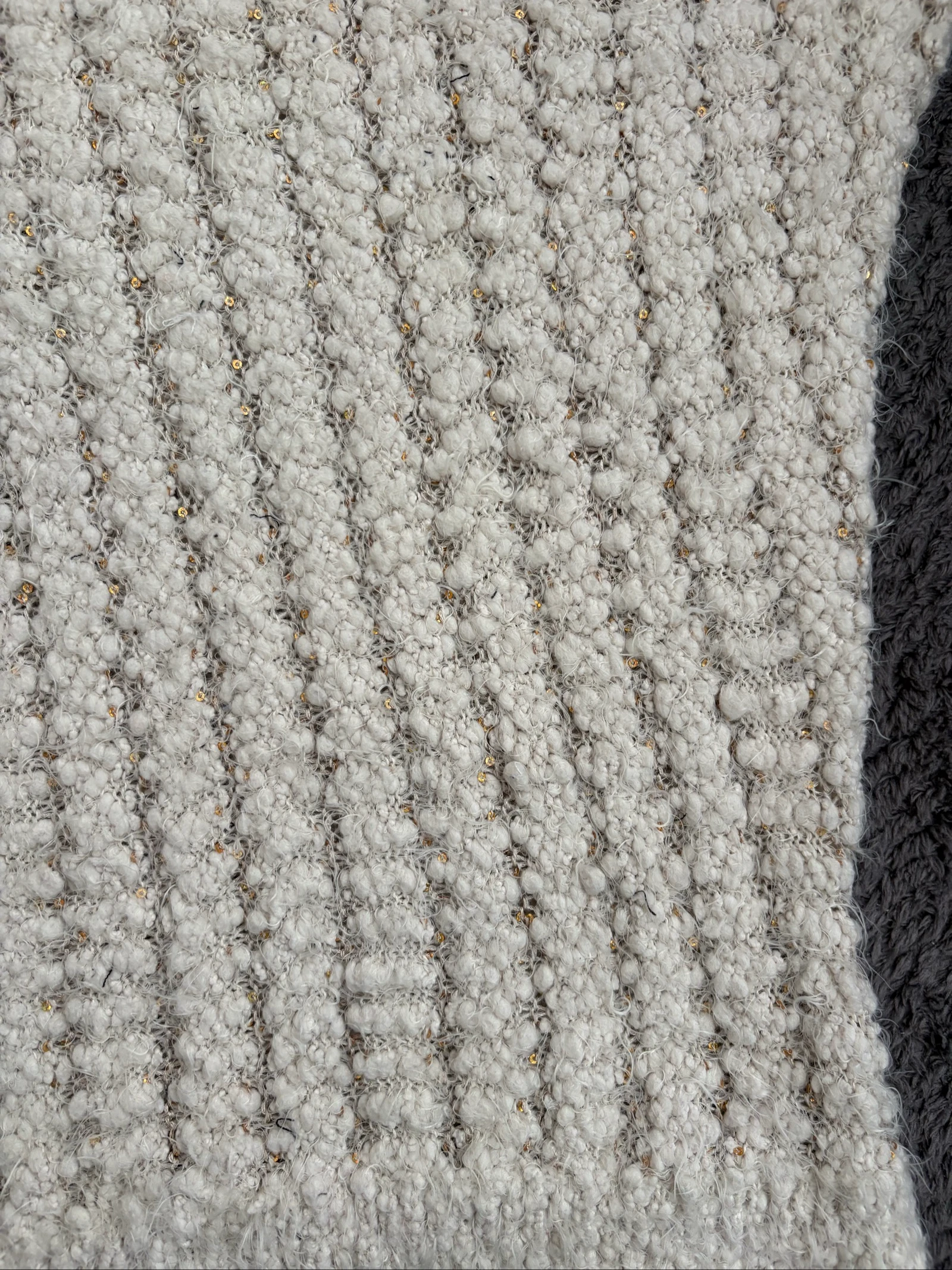 Women's sweater size 42/44 ecru boucle knit U Collection – photo 3